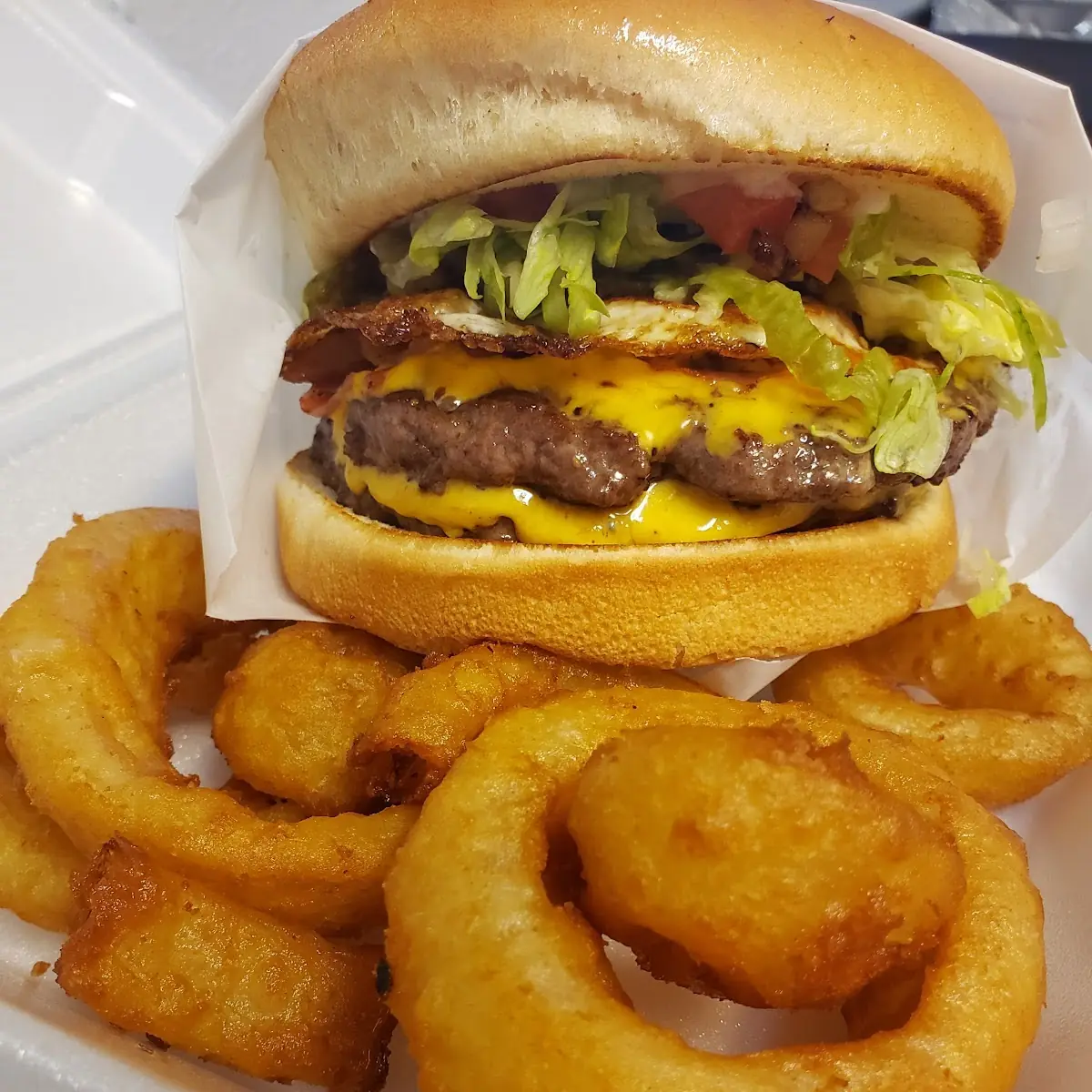 Double Cheeseburger with Onion Rings