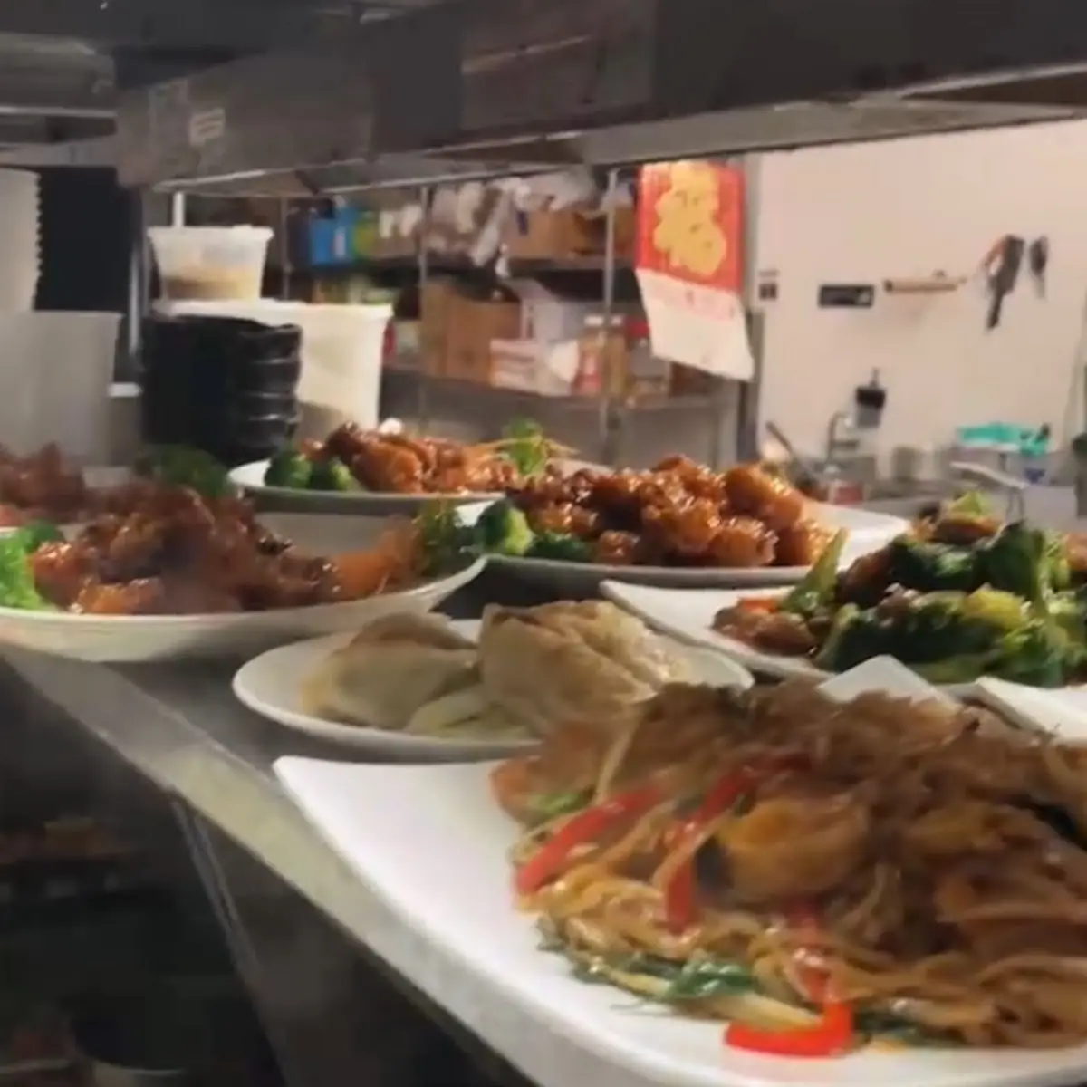 Fried Noodles Pot Stickers Skinned Chicken
