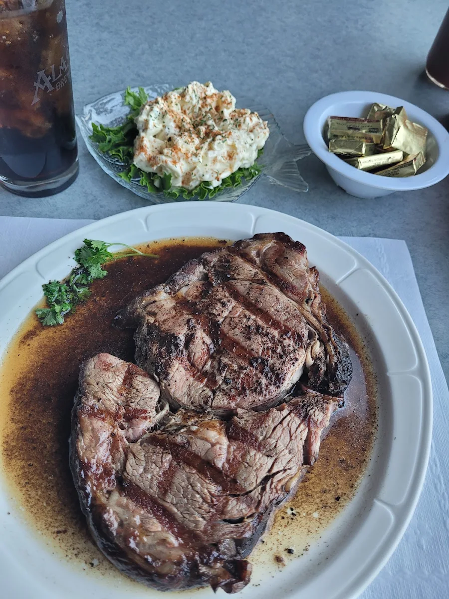 Queen Cut Prime Rib