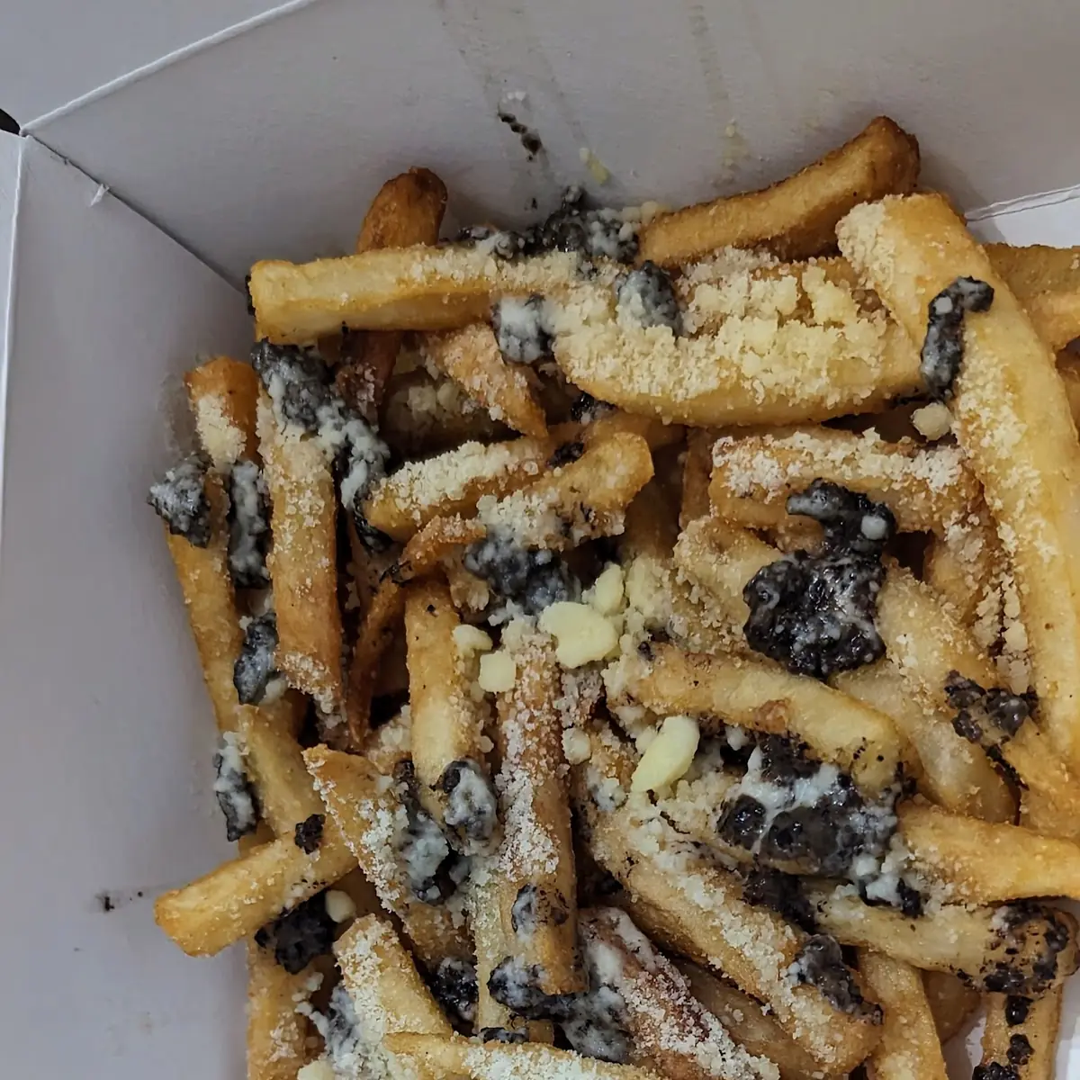 Garlic Parmesan Truffle Fries