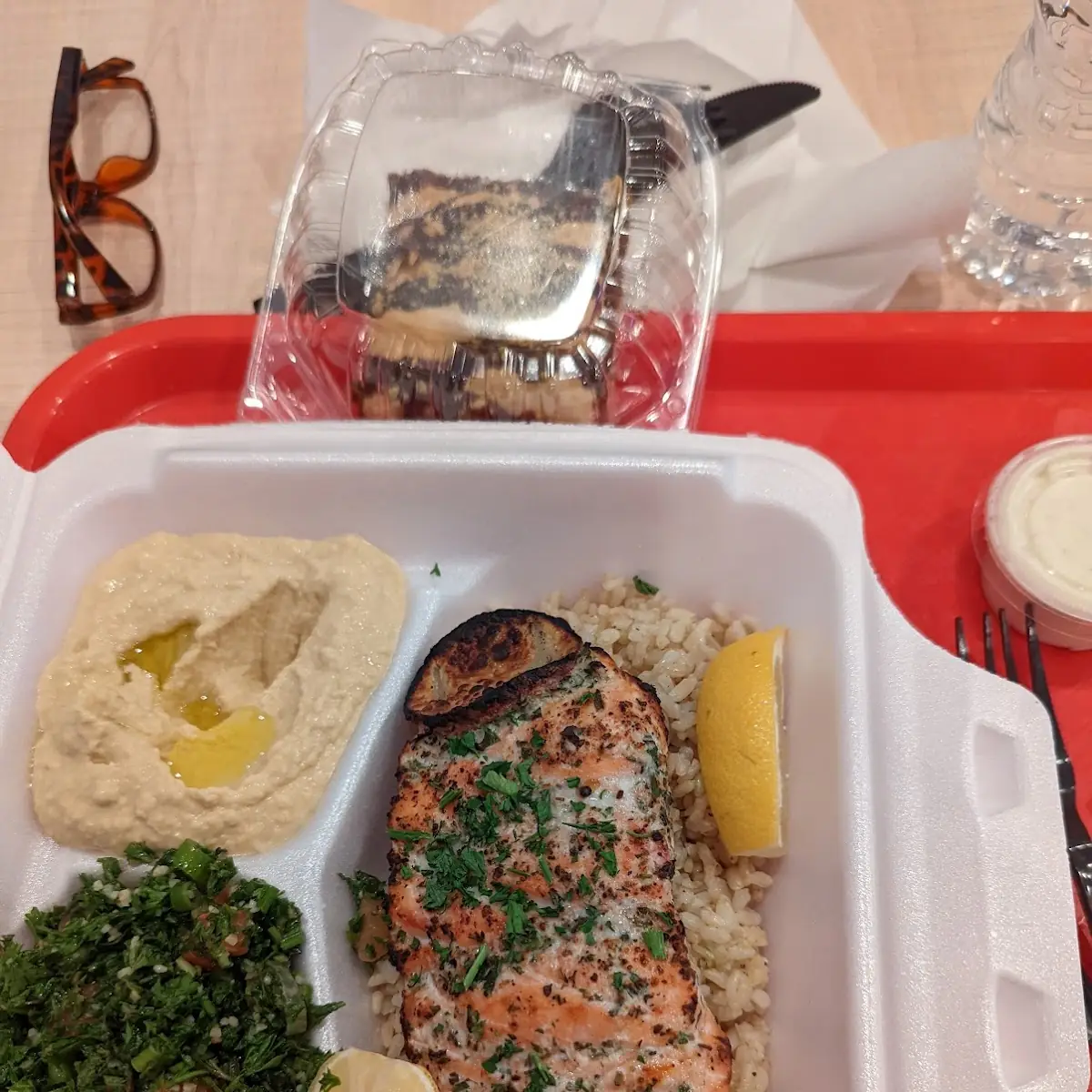 Grilled Salmon Cooked to Perfection