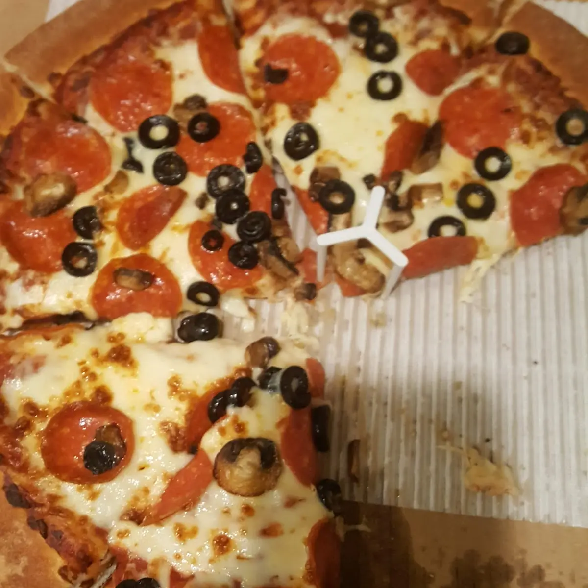 Pepperoni Black Olive Extra Mushrooms