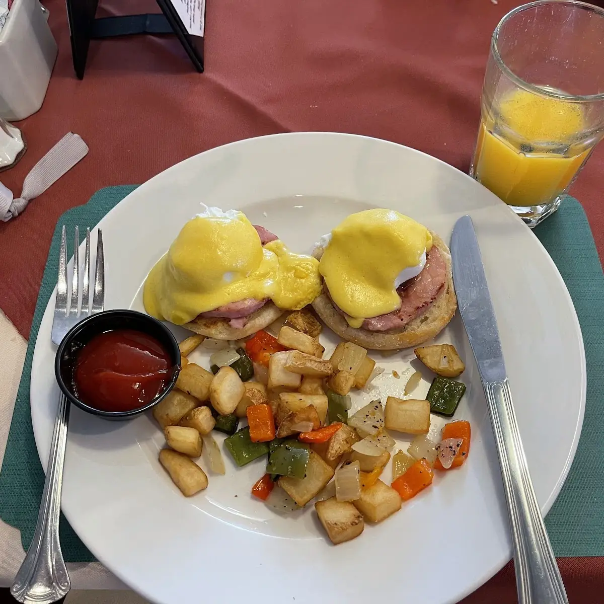 Eggs Benedict