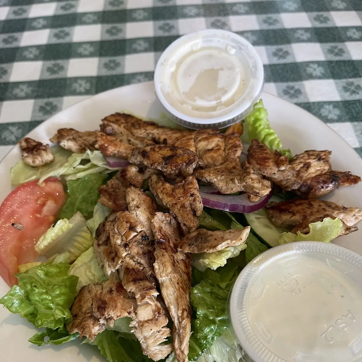 House Salad with Grilled Chicken and Ranch Dressing