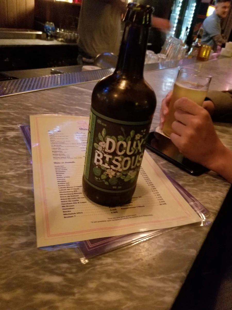 Highlights, Léo's Taproom