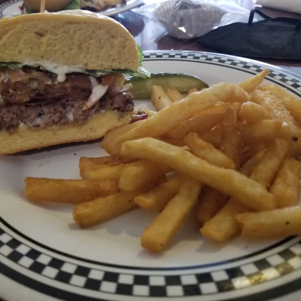 Burger with Crispy Fries