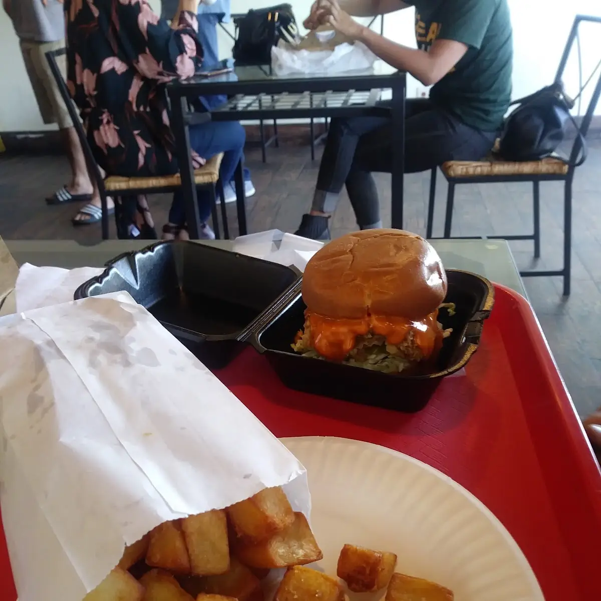 Potato Bites with Chicken Burger