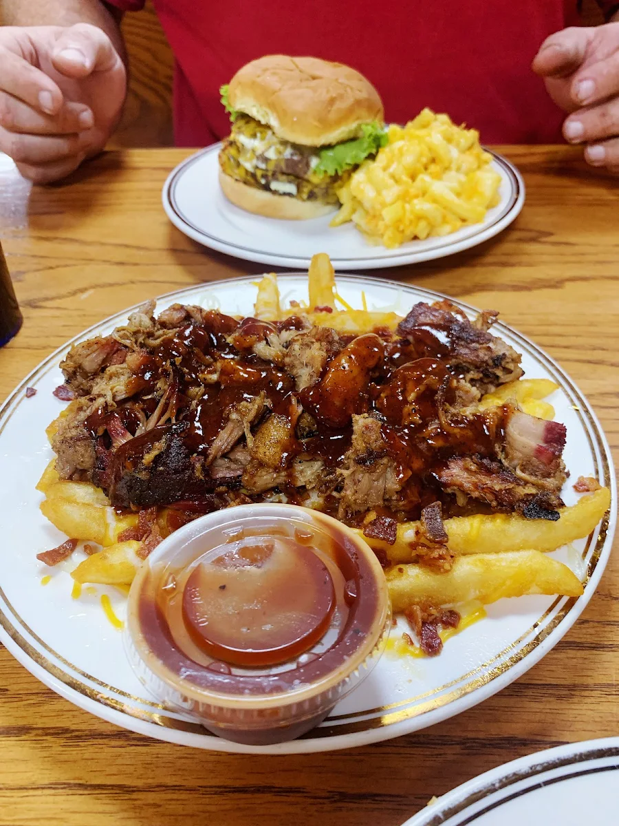 Plaza Burger and Mac N Cheese