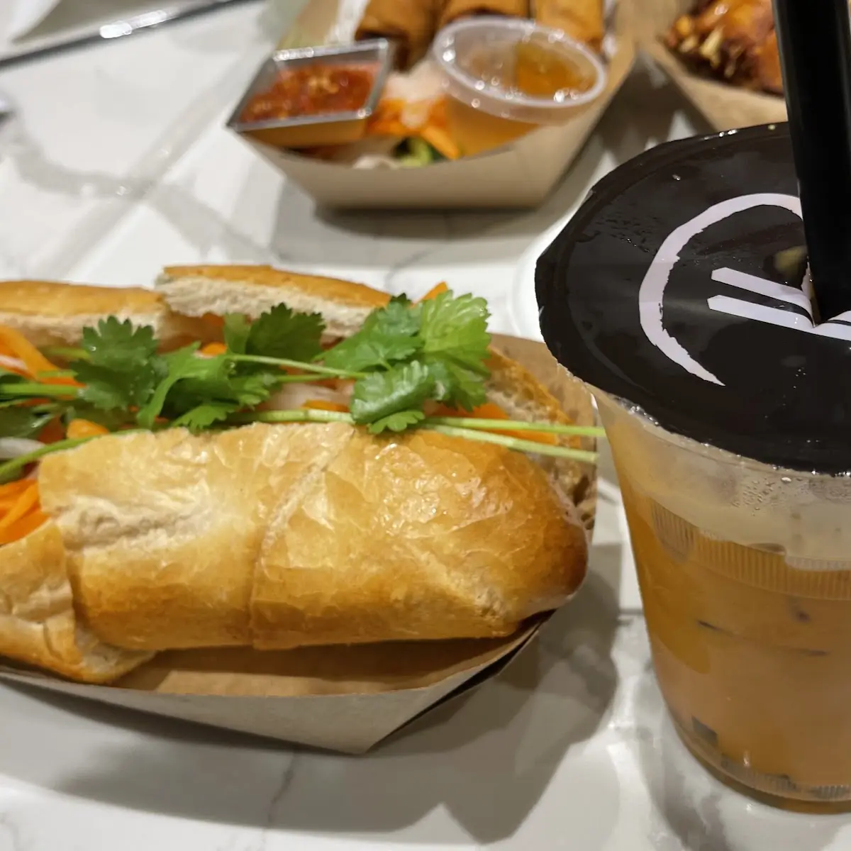 Bánh MÌ