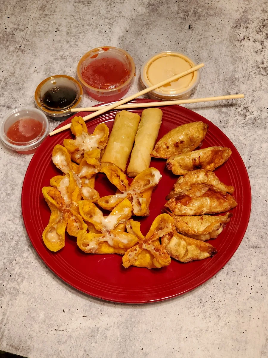 Crab Rangoon 6 pcs