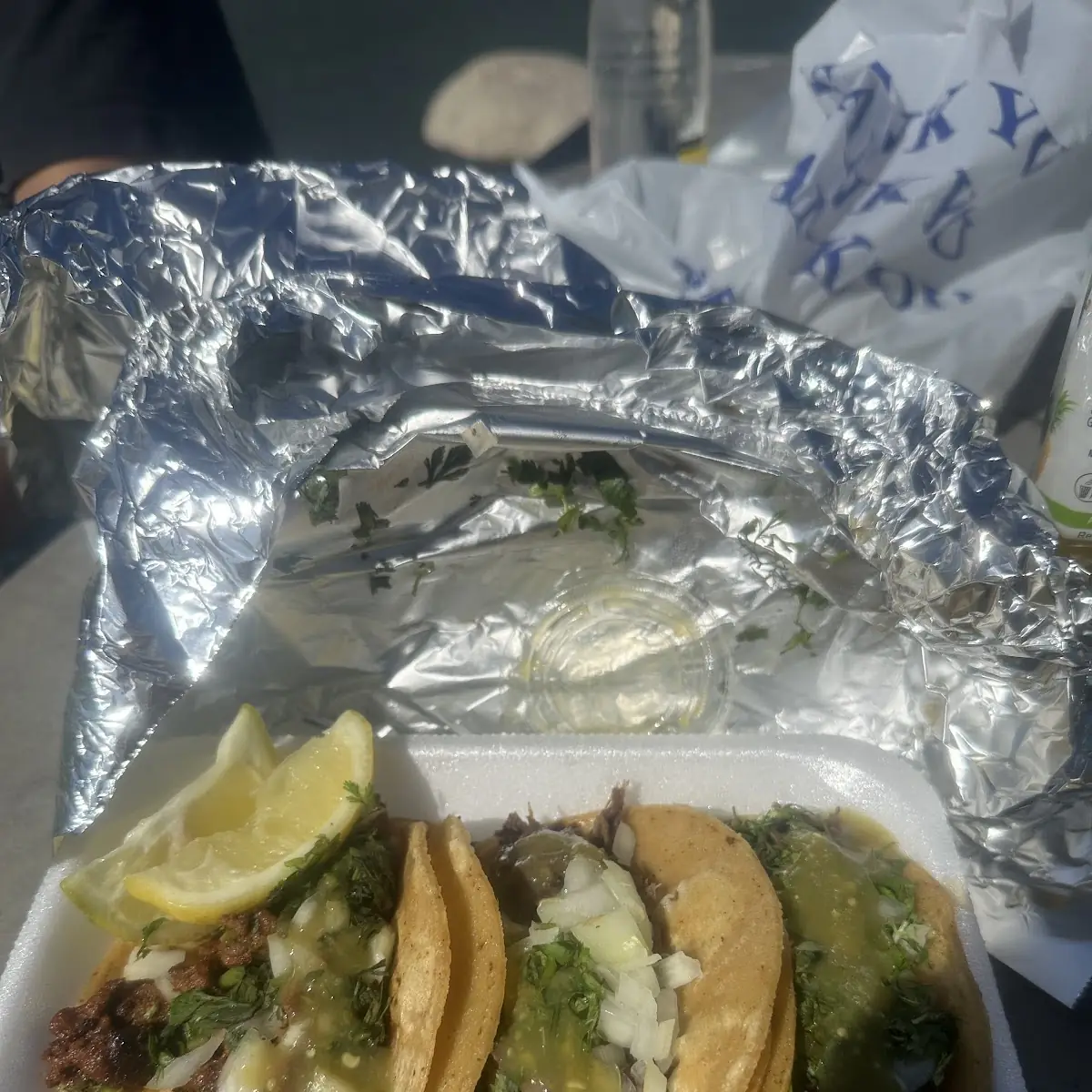 Tacos dorados de pescado