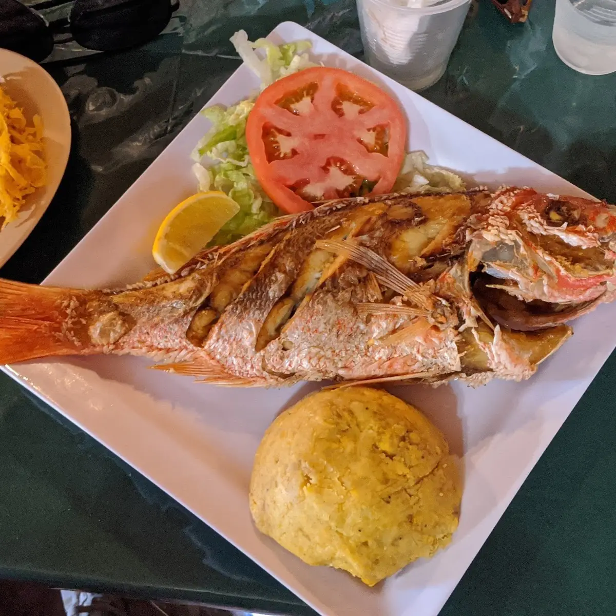 Chillo Frito & Mofongo