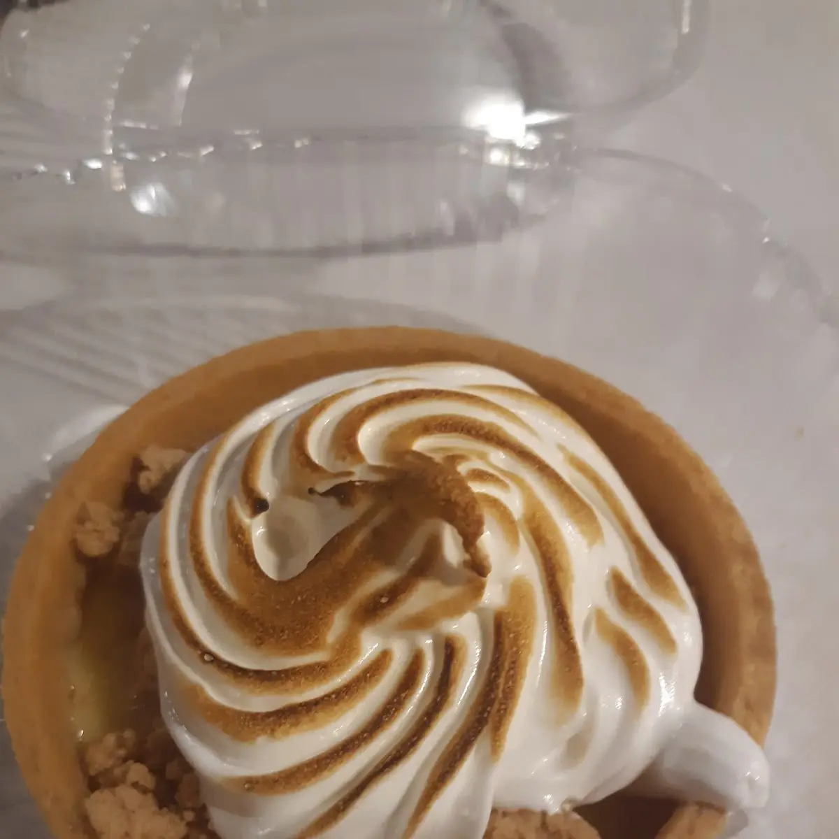 Peanut Butter Meringue Tart