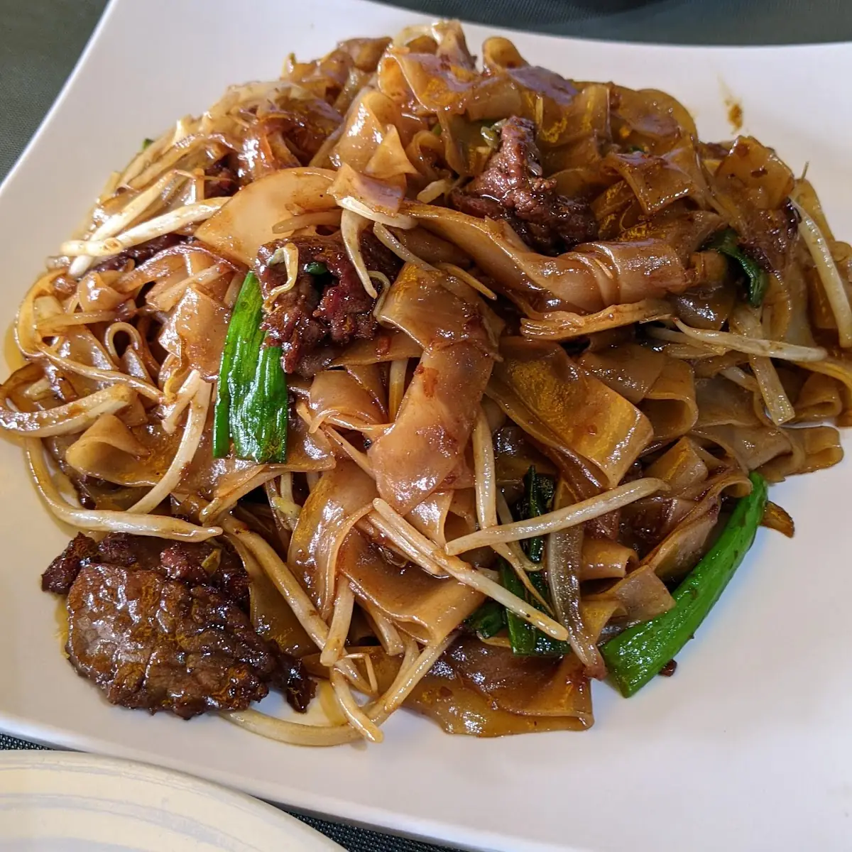 Beef Chow Fun Noodles