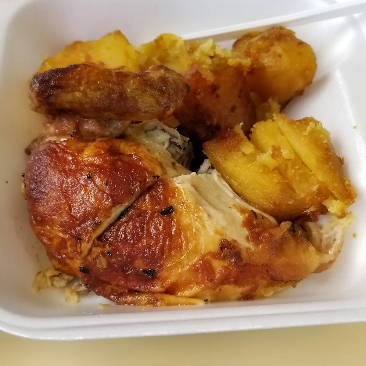 Pollo Asado Y Batatas