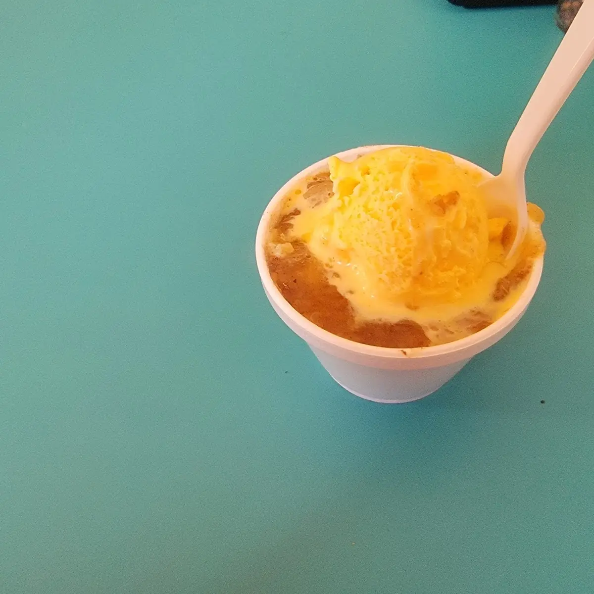 Peach Cobbler with Vanilla Ice Cream