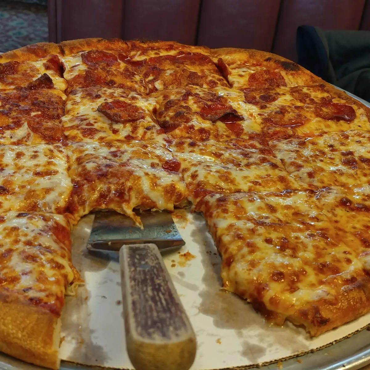 Cheese Pizza Pepperoni Pizza