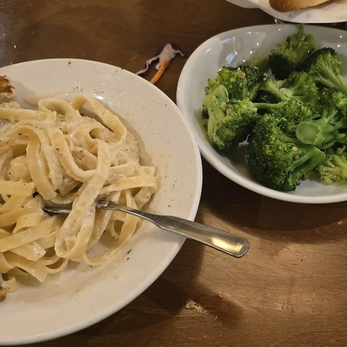 Chicken Alfredo with Broccoli