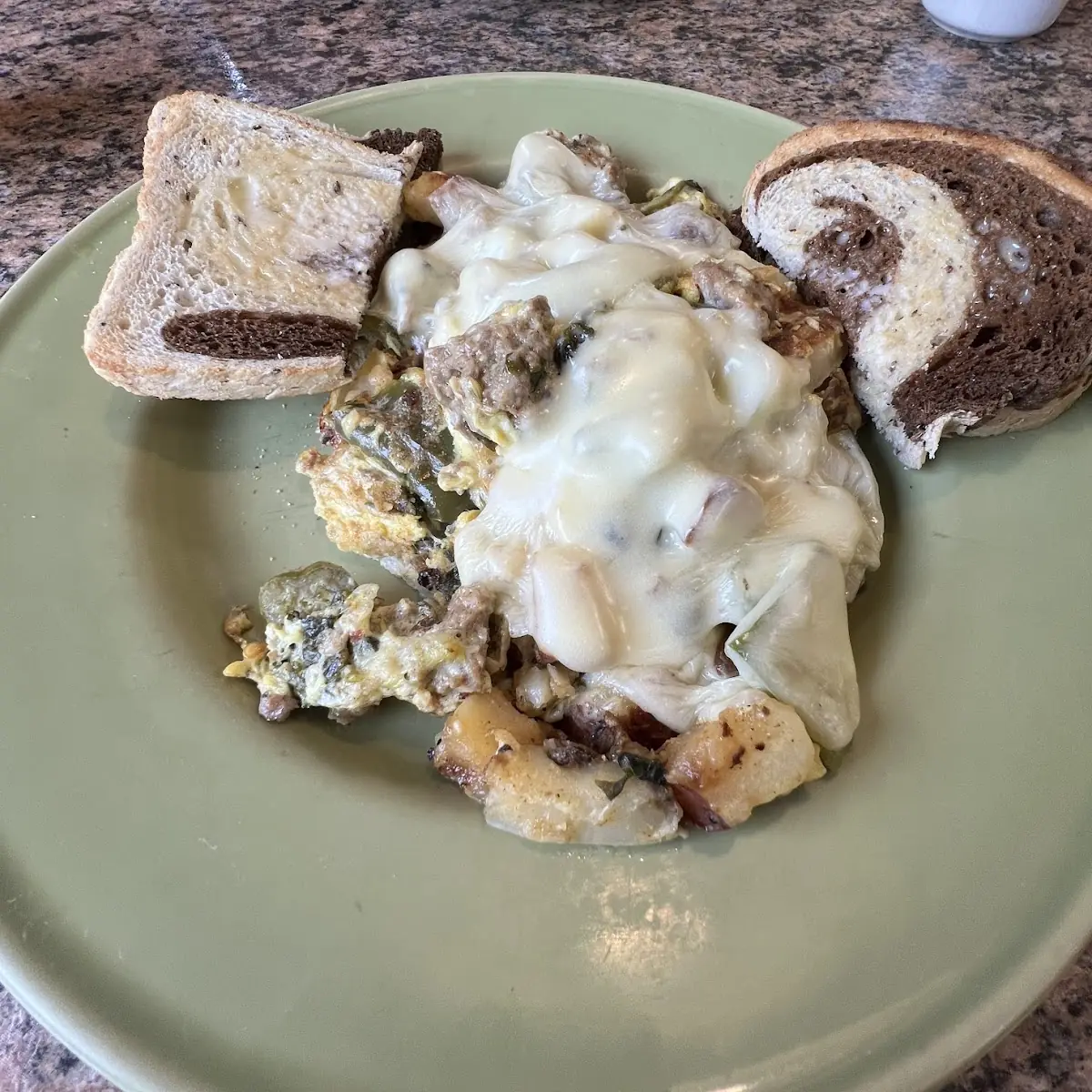Sausage Gravy & Biscuits