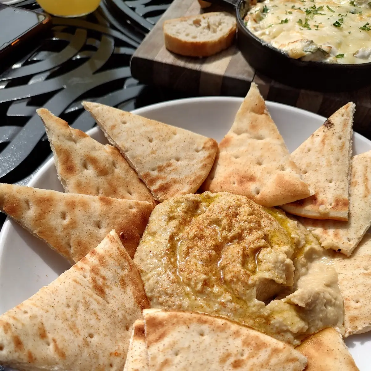 Hummus