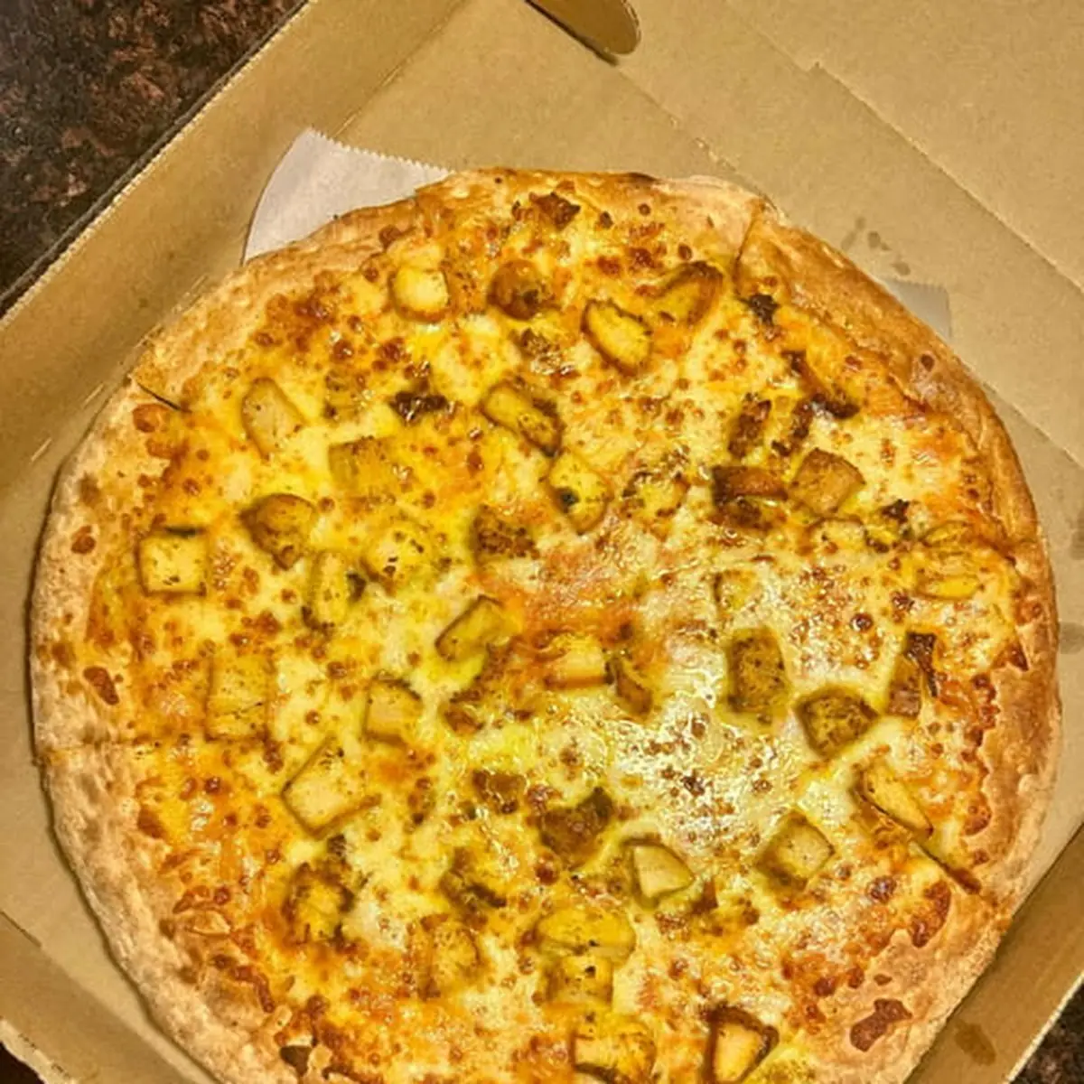 Butter Chicken Pizza