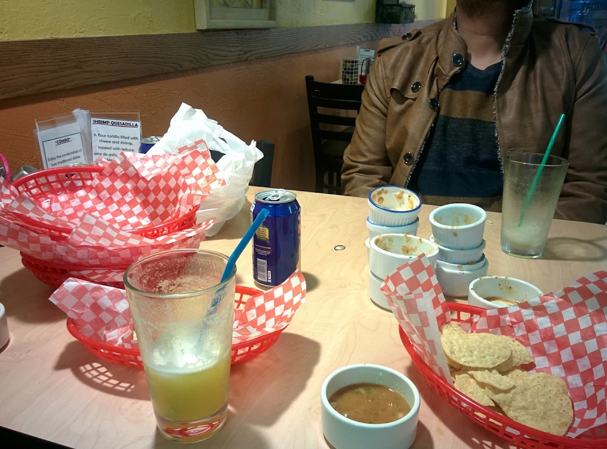 Nachos with Salsa