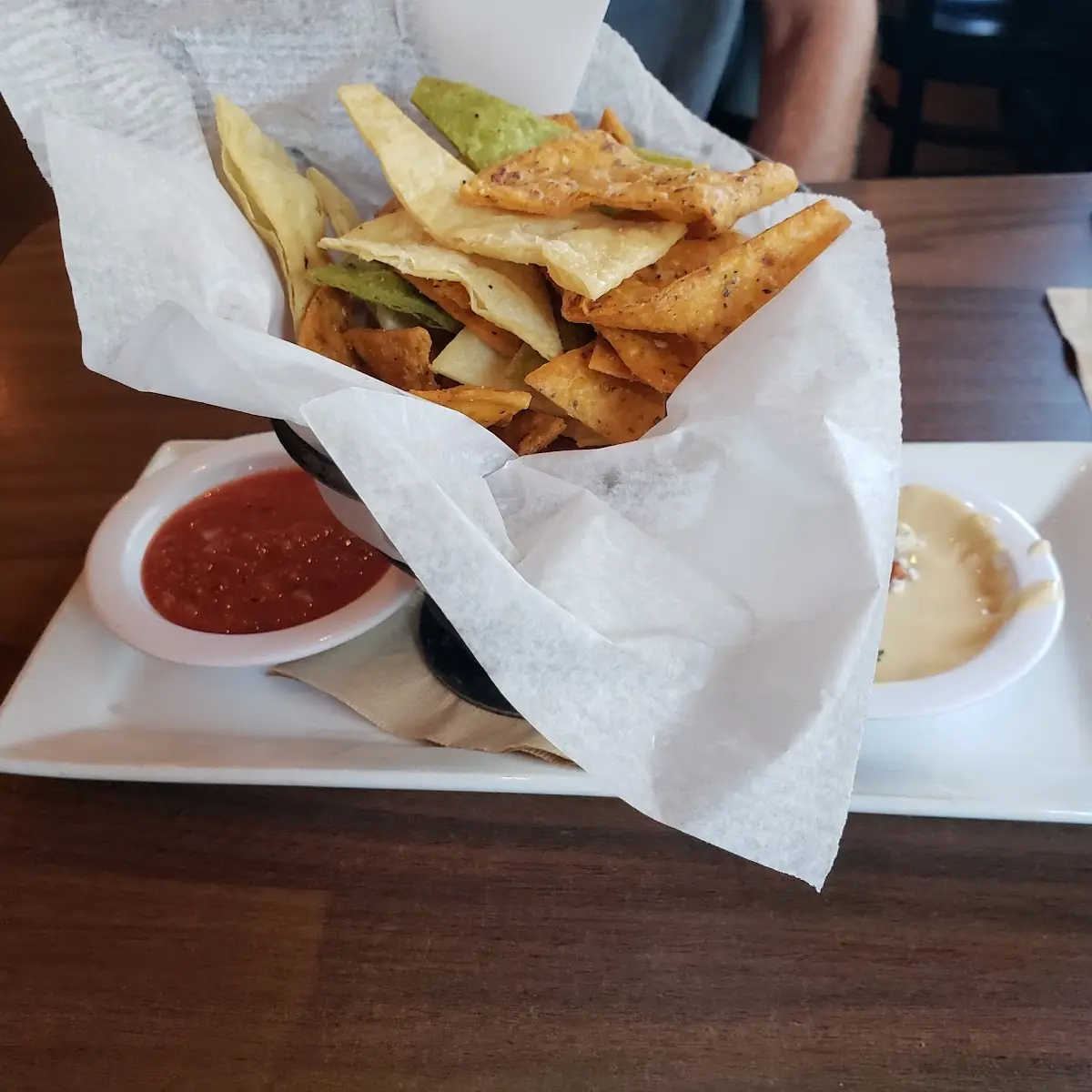 House-Made Chips & Salsa