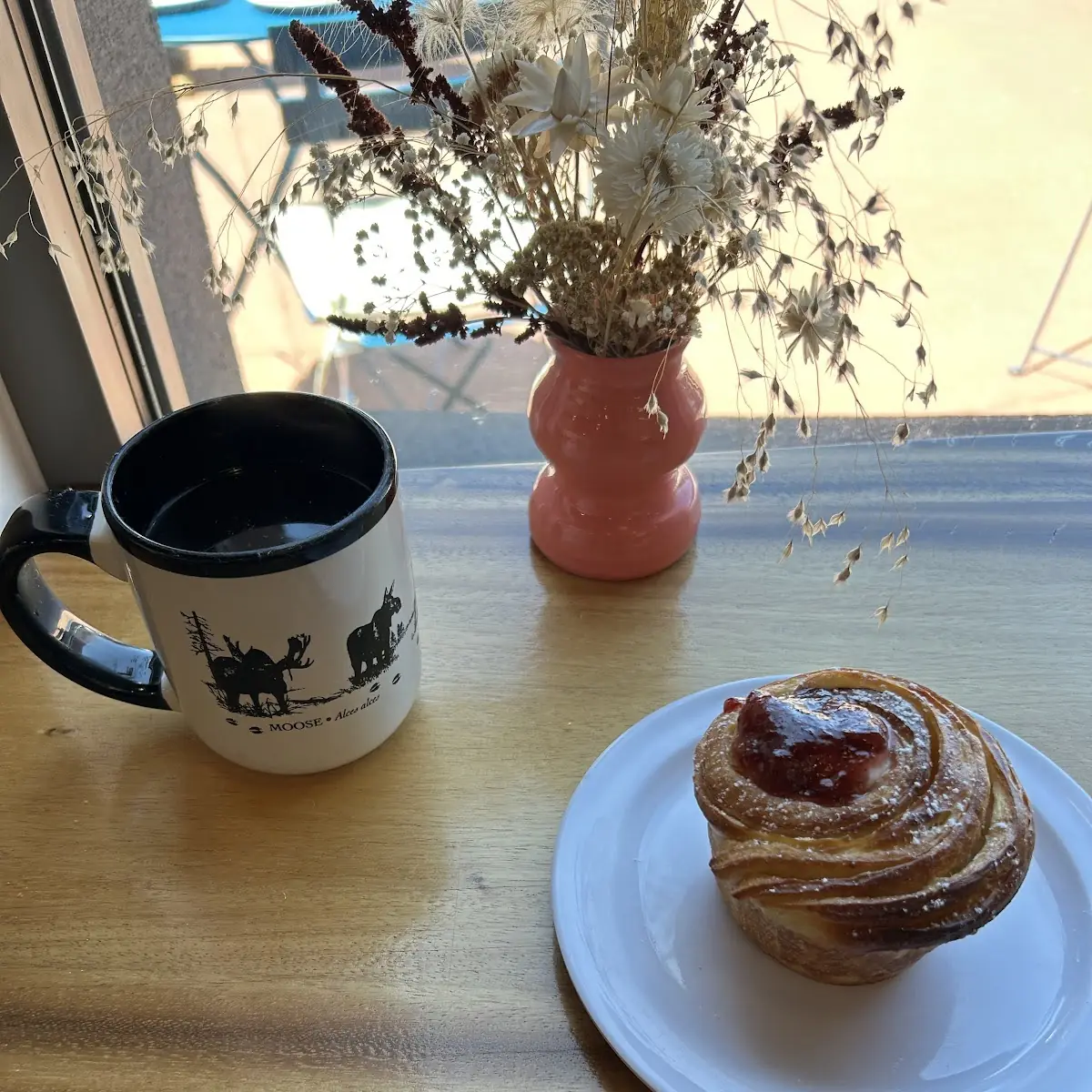 Coffee and Strawberry Cheesecake
