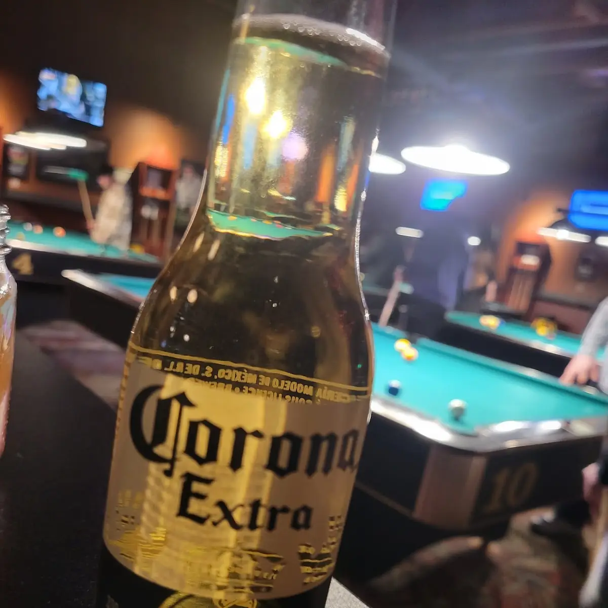 Corona Extra, Johnny Shotz