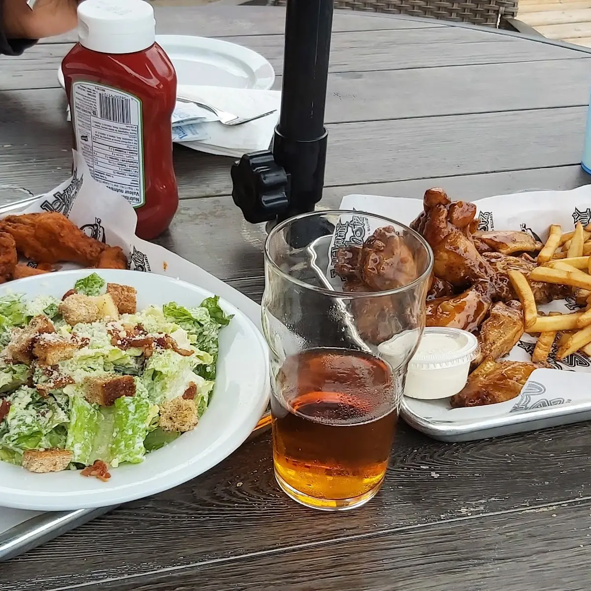 Fish and Chips, Johnny Shotz