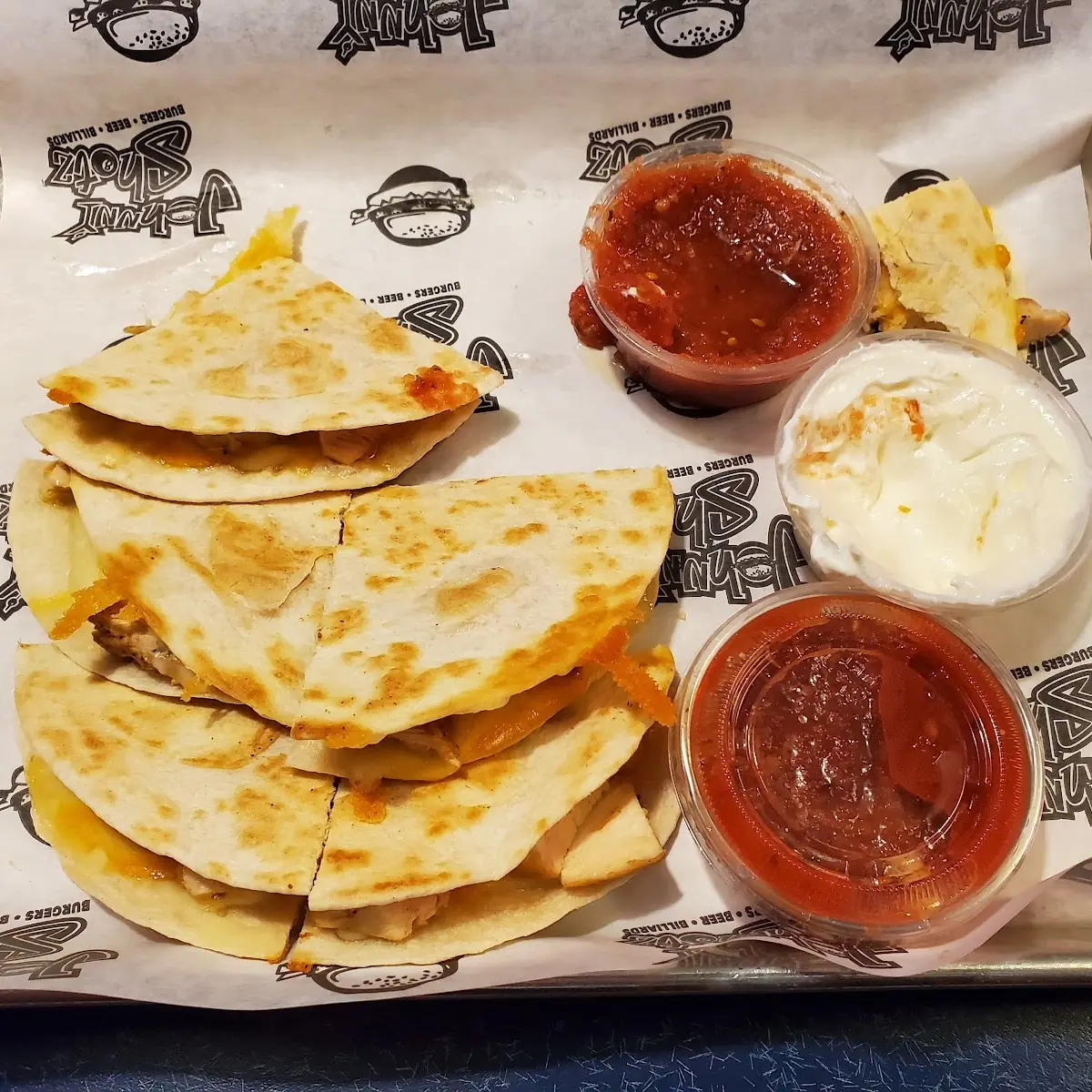 Quesadilla, Johnny Shotz