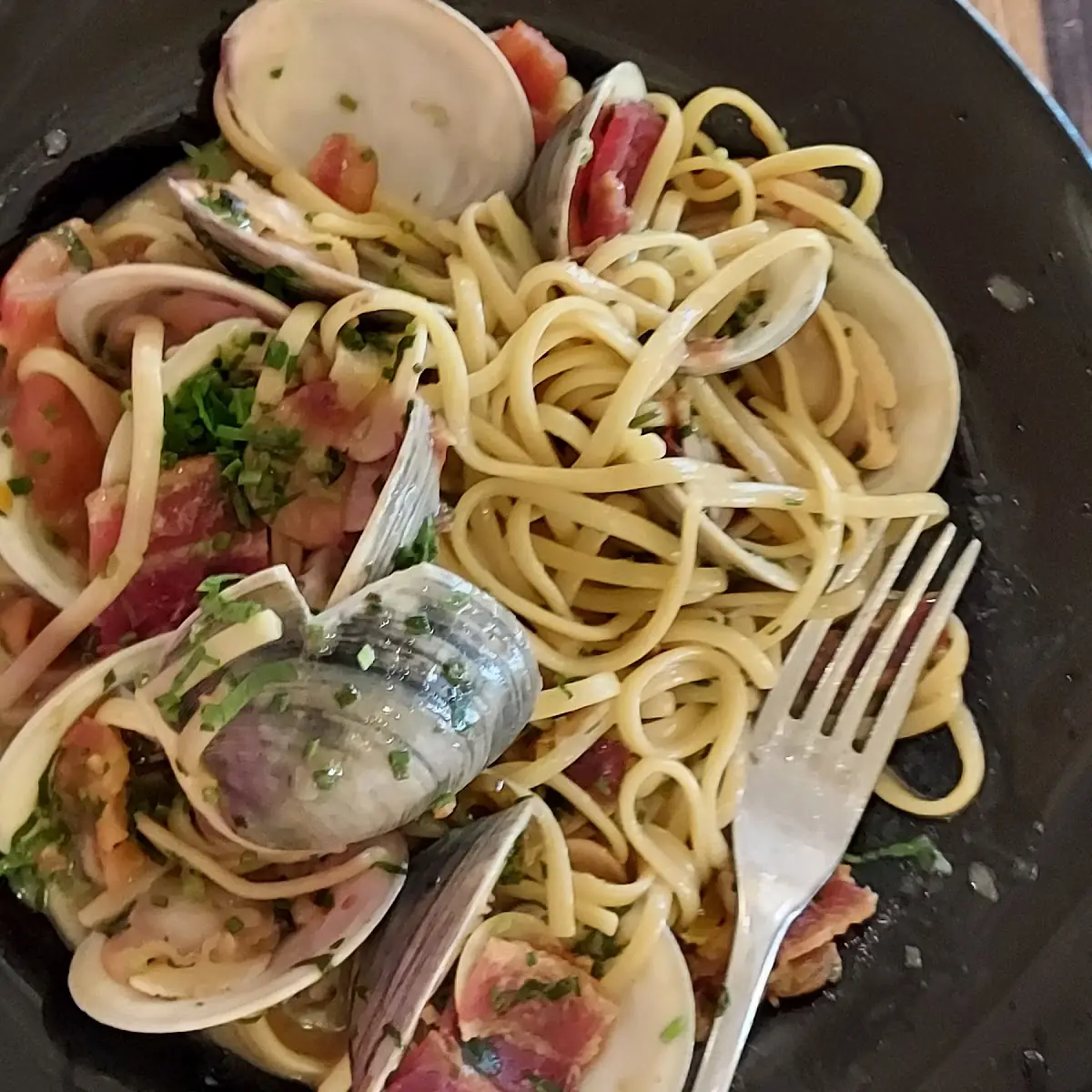 Class and Linguine with Clam Sauce