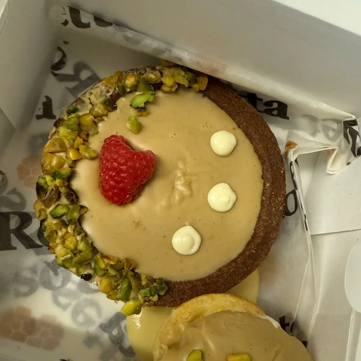 Pistachio Cream Puffs