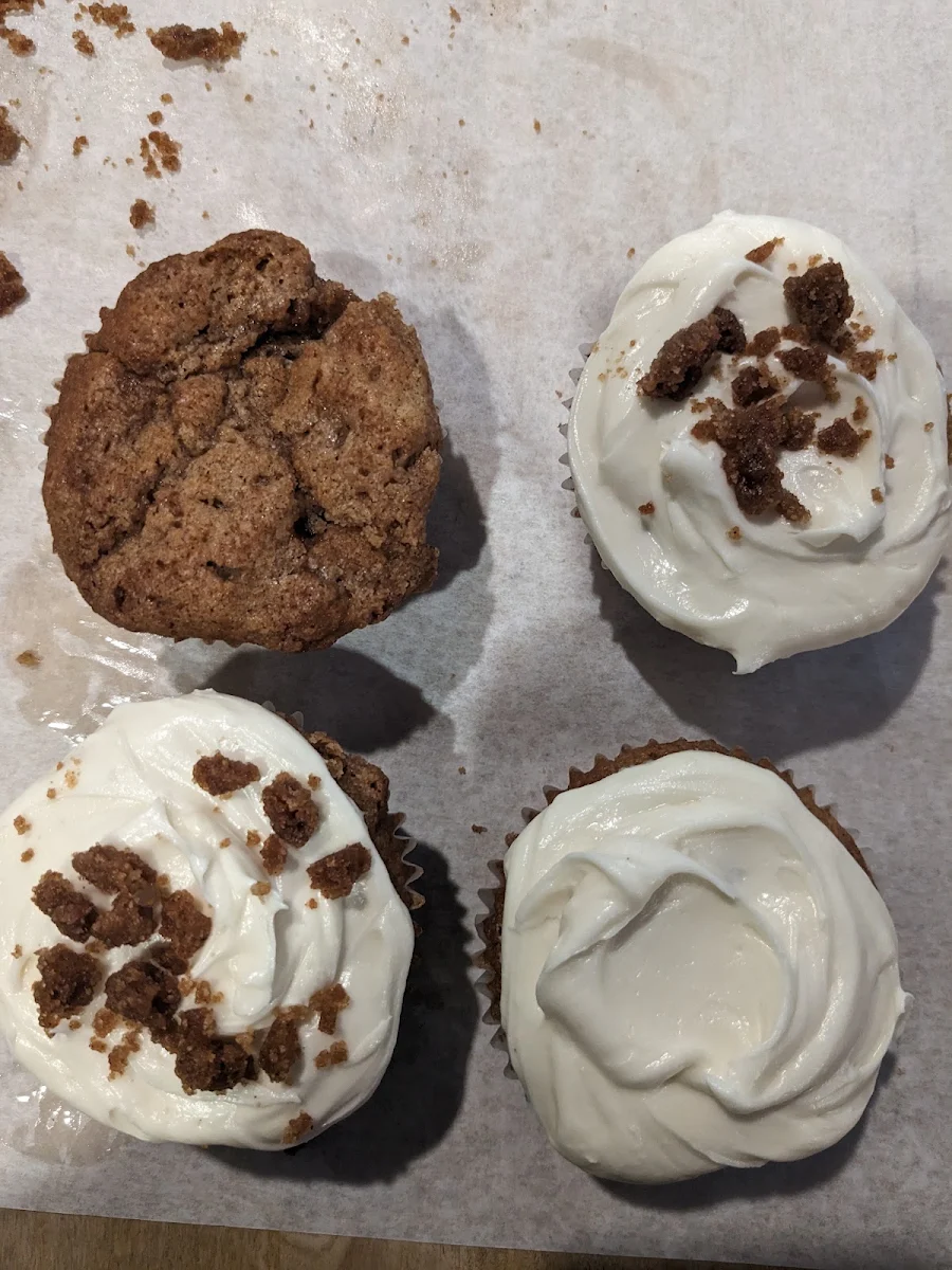 Cinnamon Roll Cupcakes