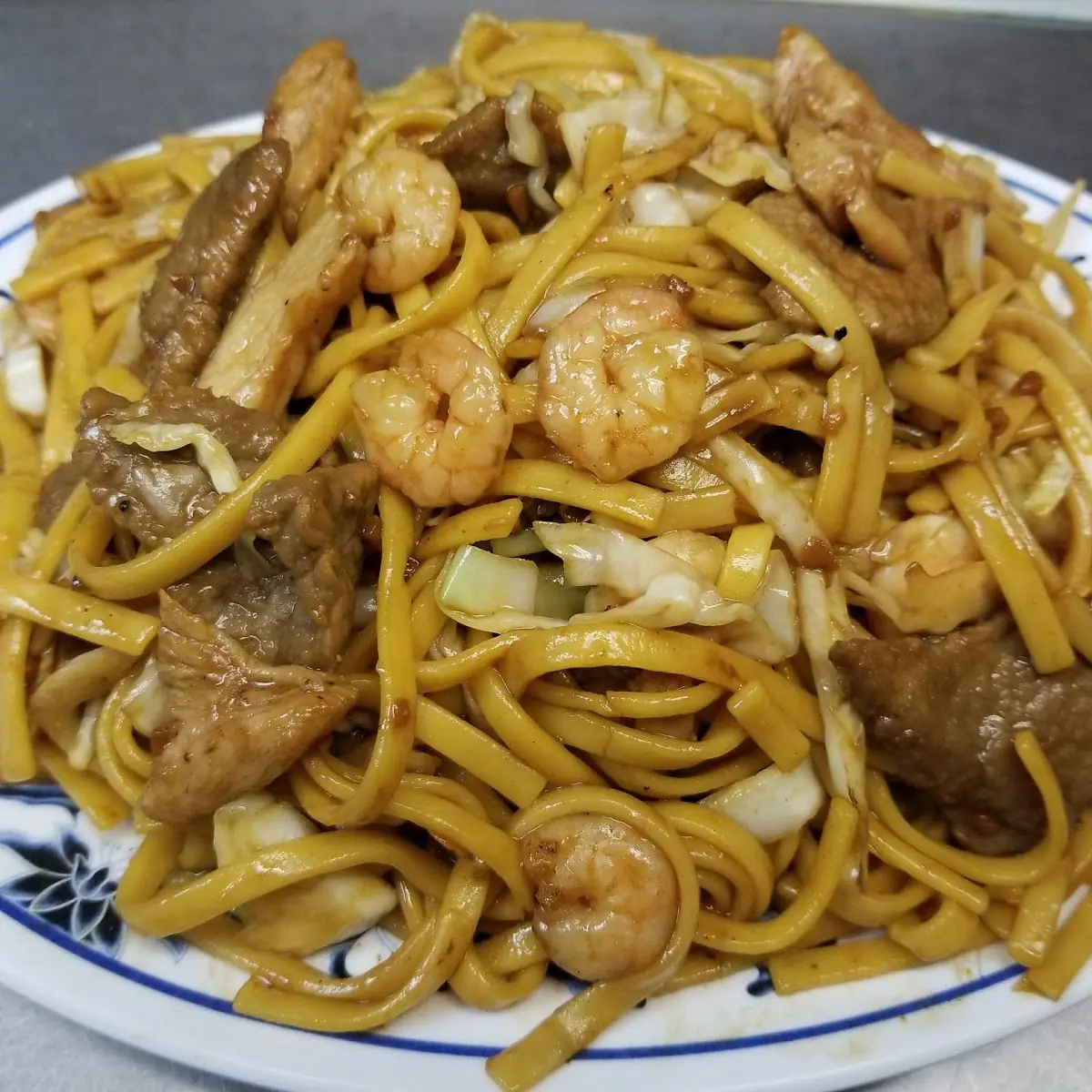 Combination Lo Mein