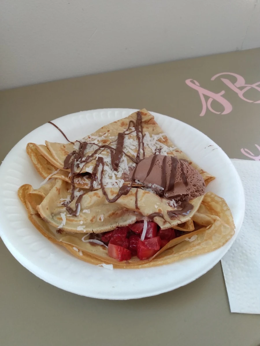 Crepes with Unlimited Toppings