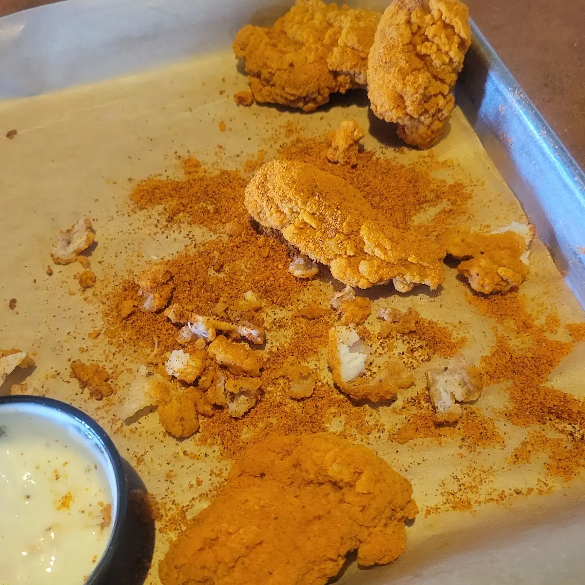 Sriracha BBQ Dry Rub Boneless Wings