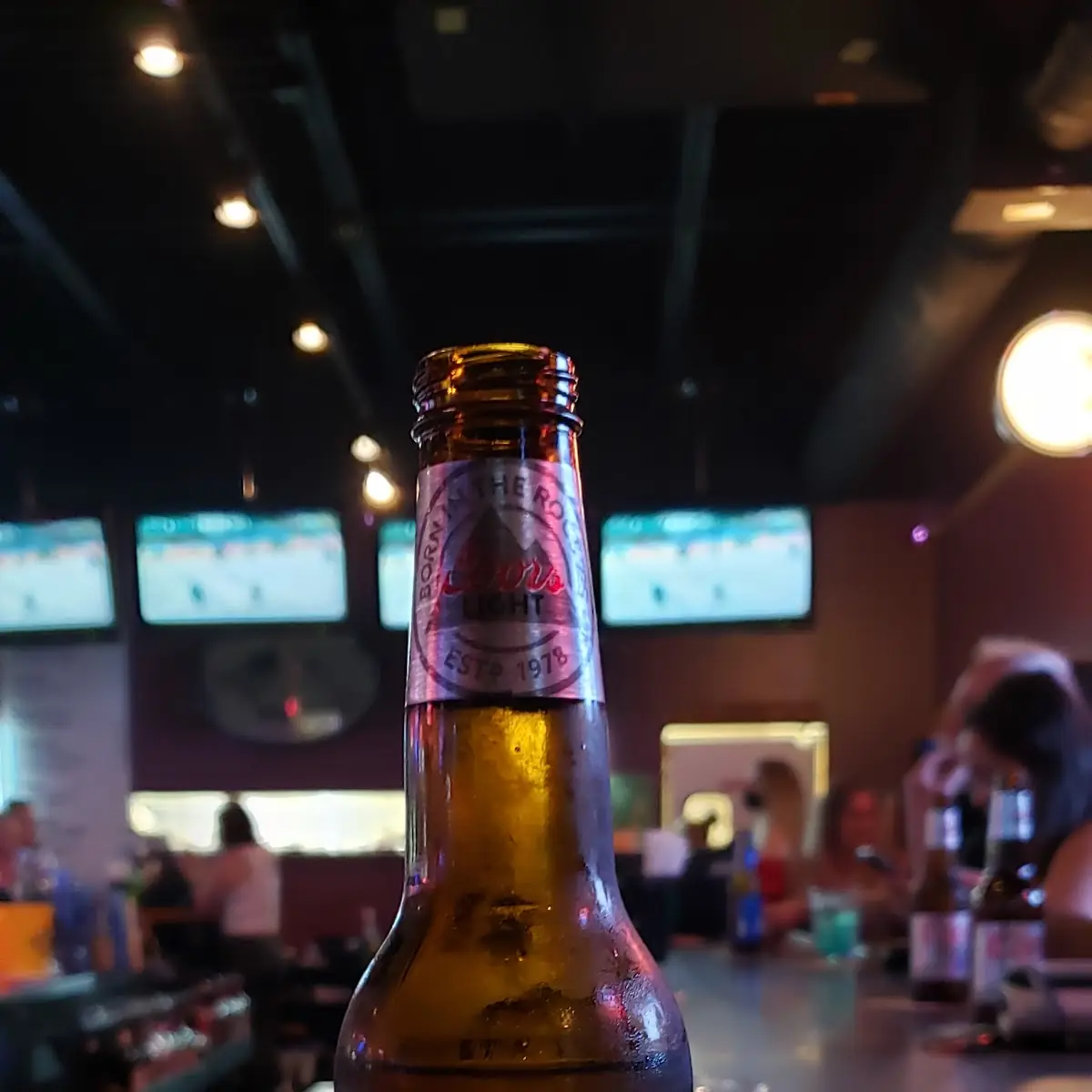 Cold Rwfreshing Coors Light