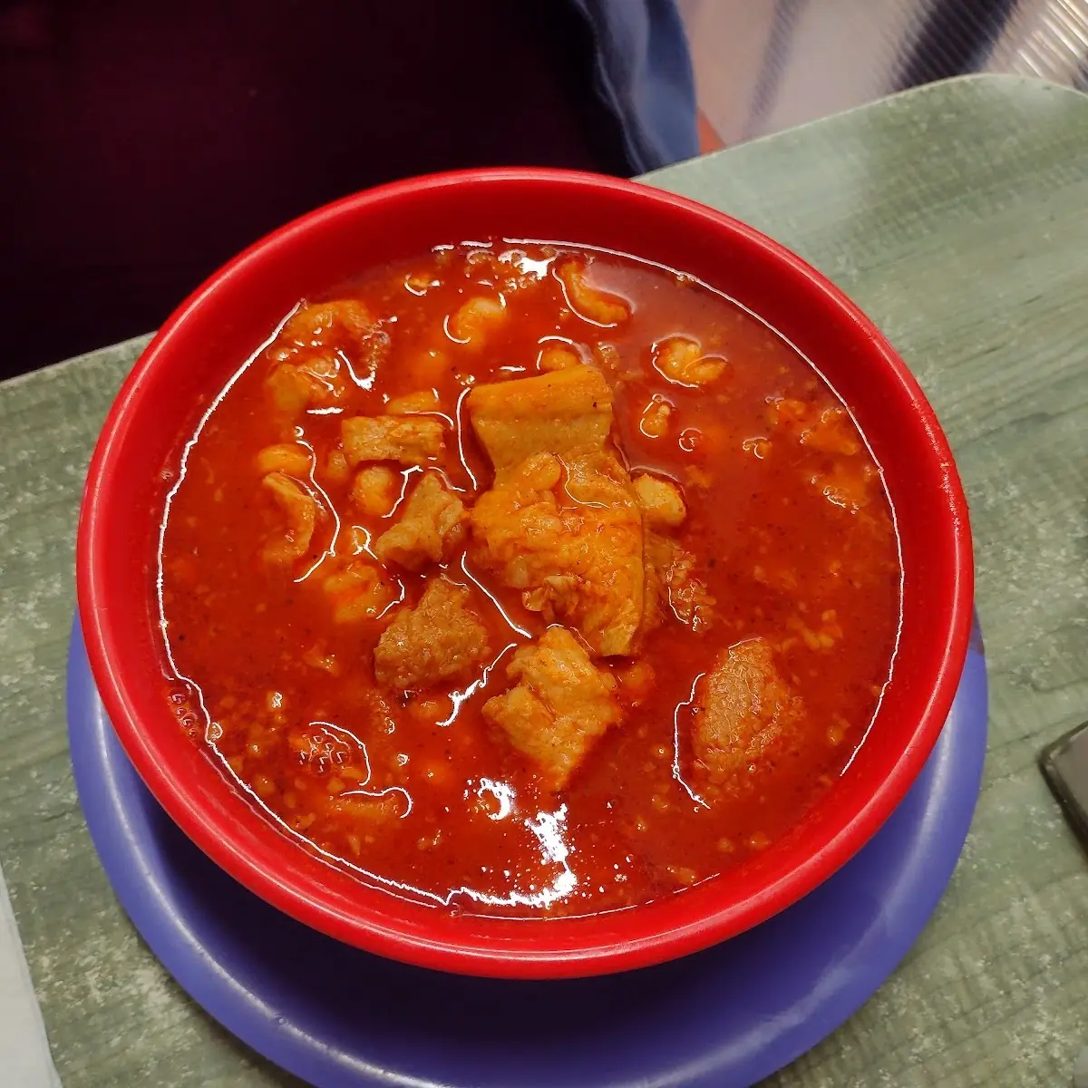 Menudo Con Chile Rojo