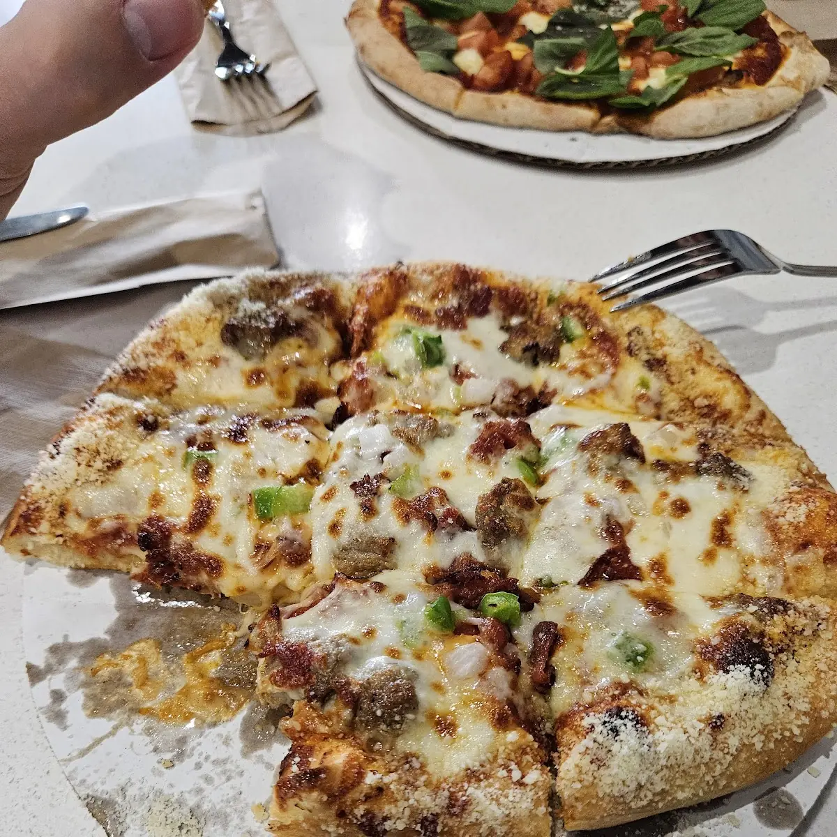 Deluxe Pizza