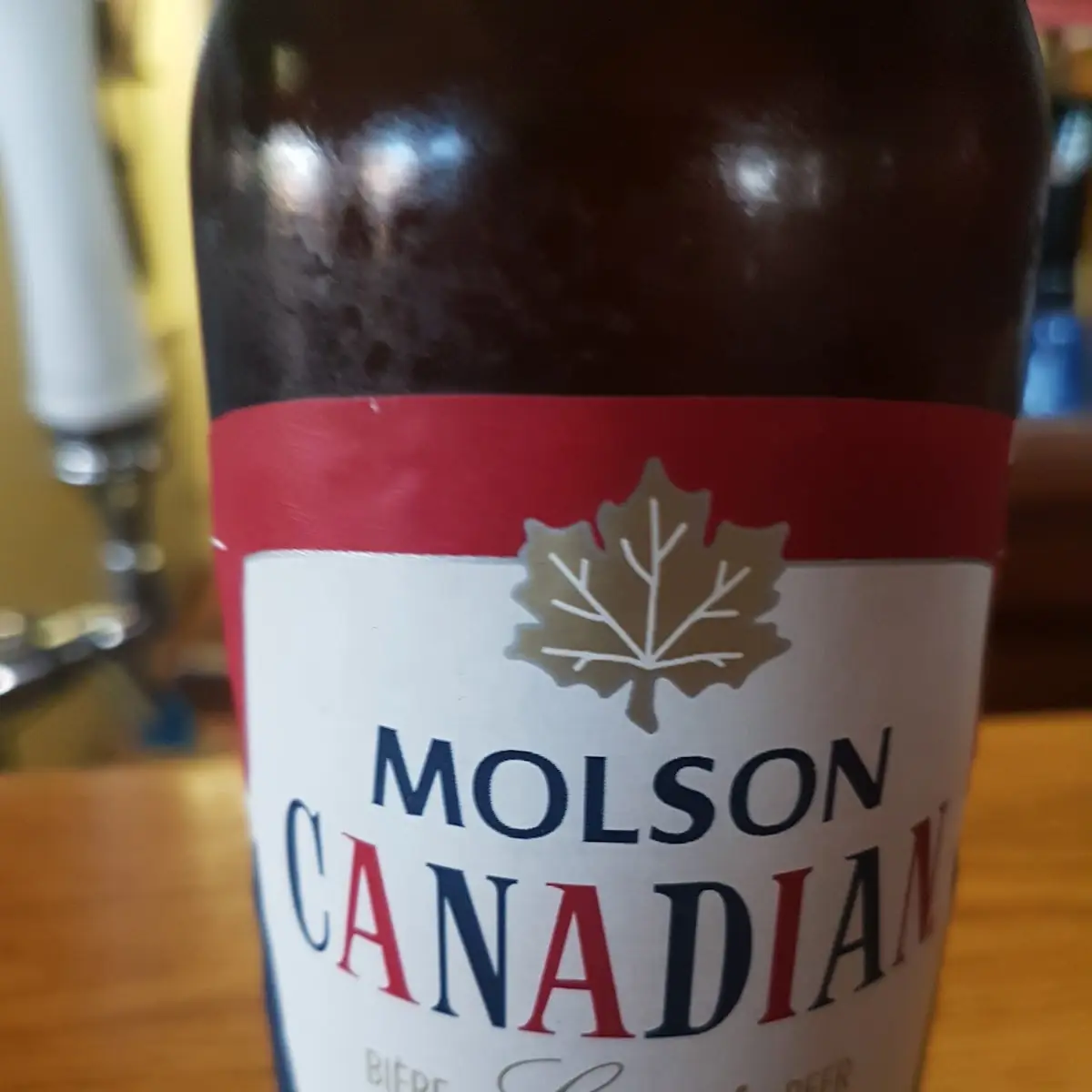 Canadian Molson 1 X 473 ml Can, Hakka Khazana Bar and Grill