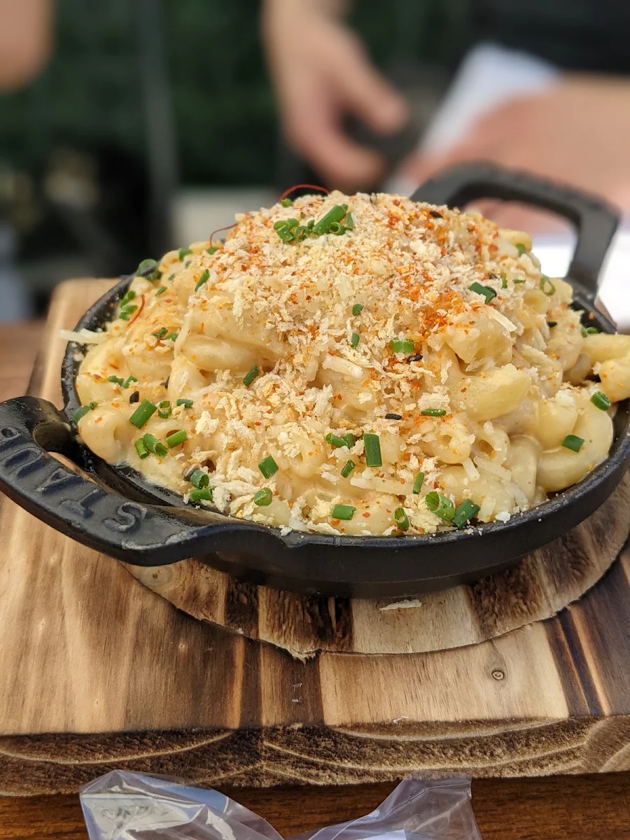 Truffle Mac & Cheese, Lavelle
