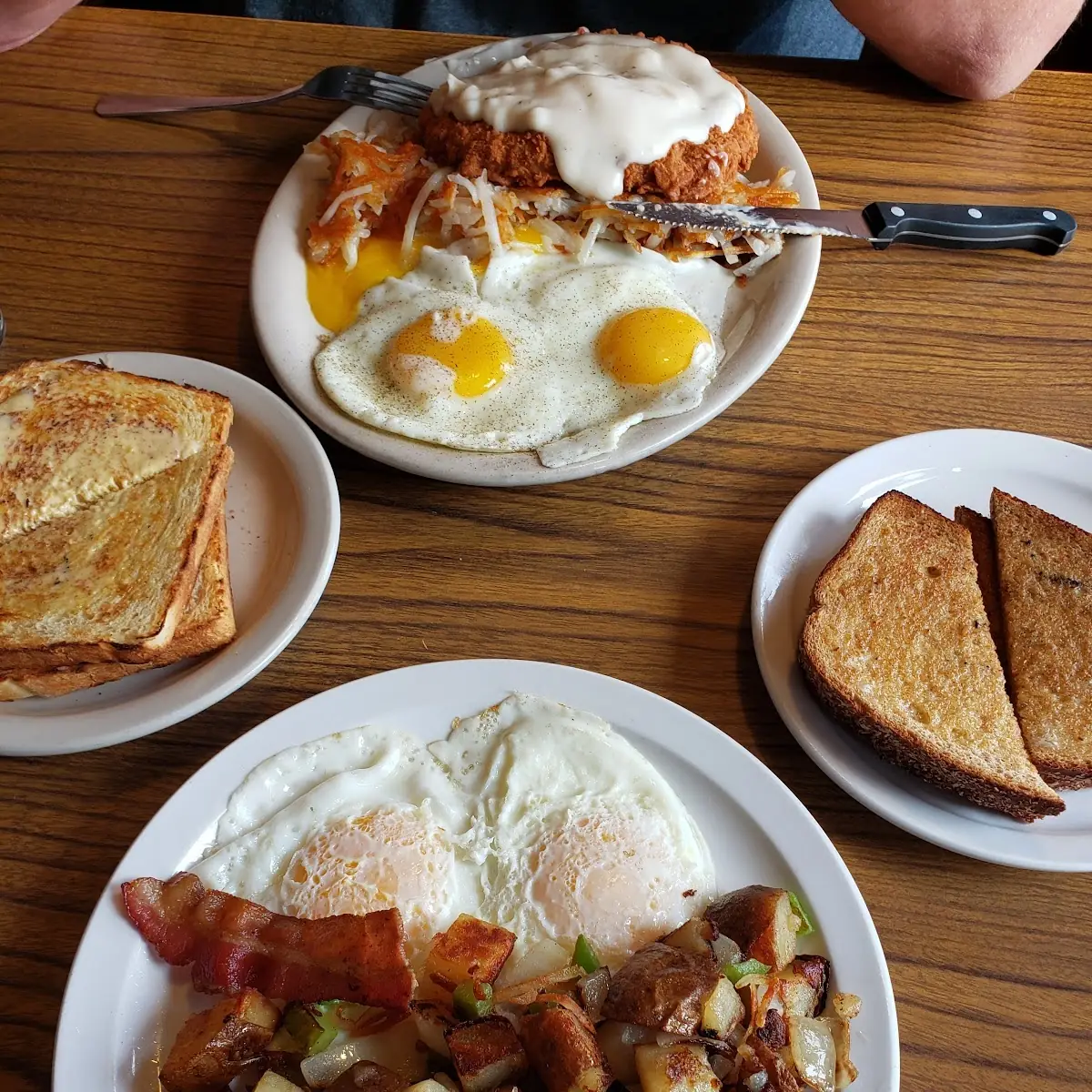 Corned Beef Hash & Eggs