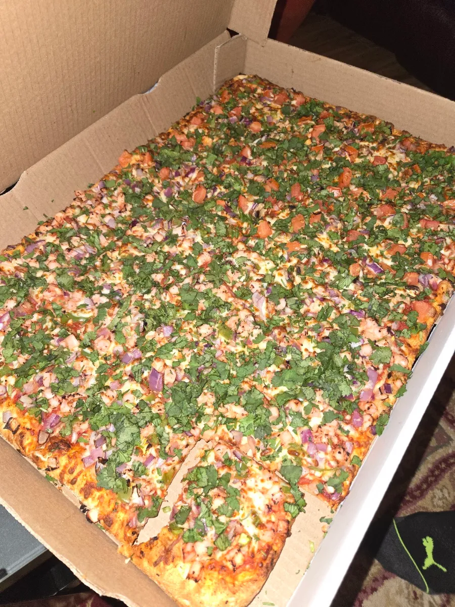 Grilled Chicken Indian Style Pizza, Pizza Fiamma