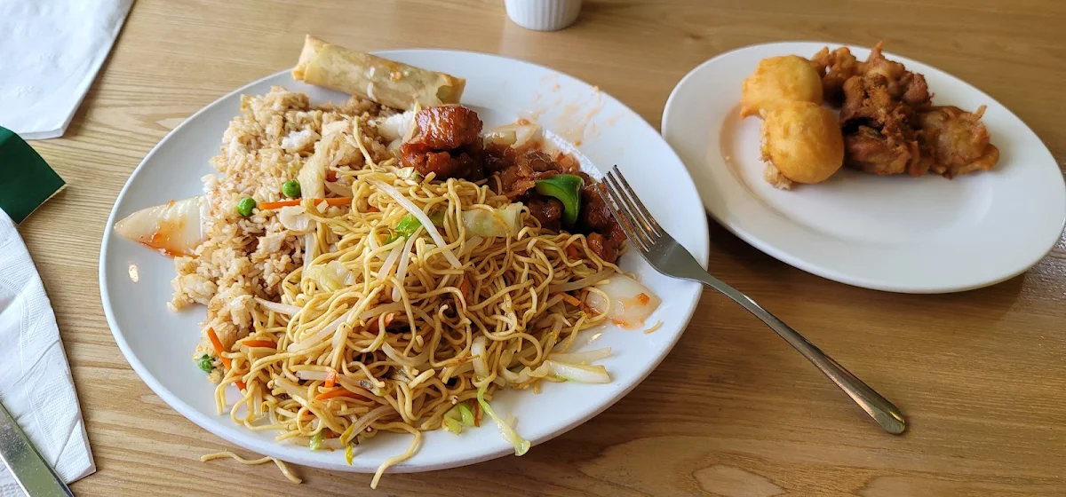 Combo Platter, Lucky 15 Restaurant