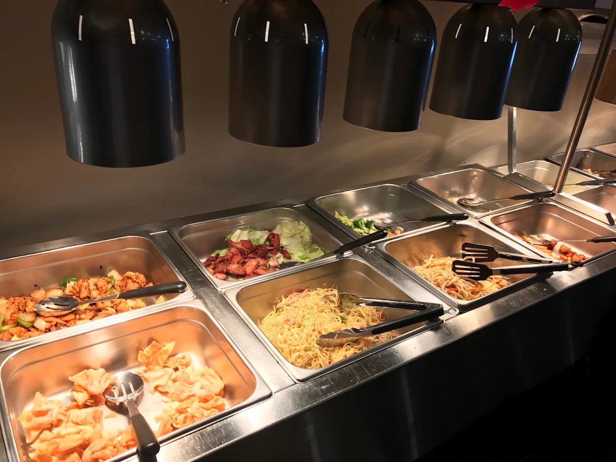 Highlights, Lucky 15 Restaurant