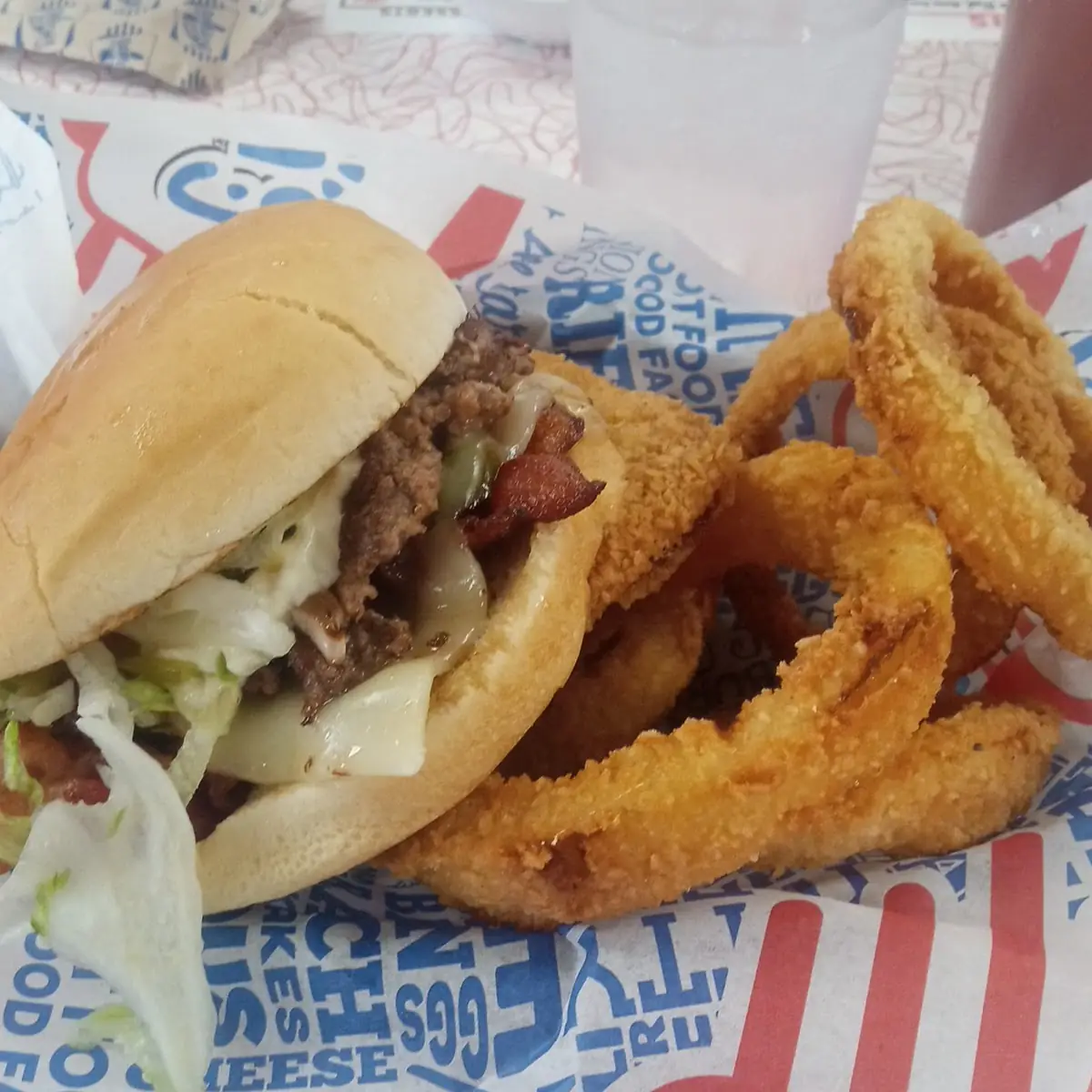 Island Pepper Jack Burger