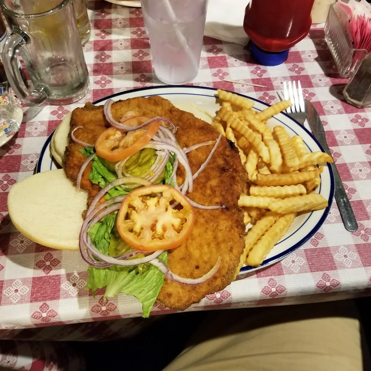 Hoosier Tenderloin Sandwich