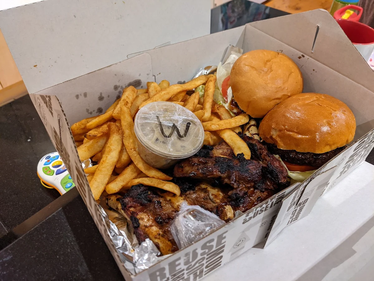 Highlights, Grill @ Gordon