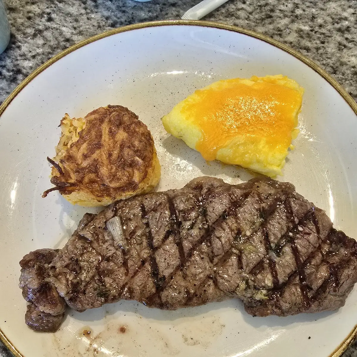 Steak and Eggs with Hash Brown